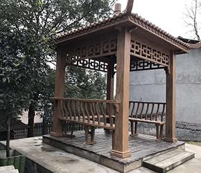 哈爾濱仿木涼亭